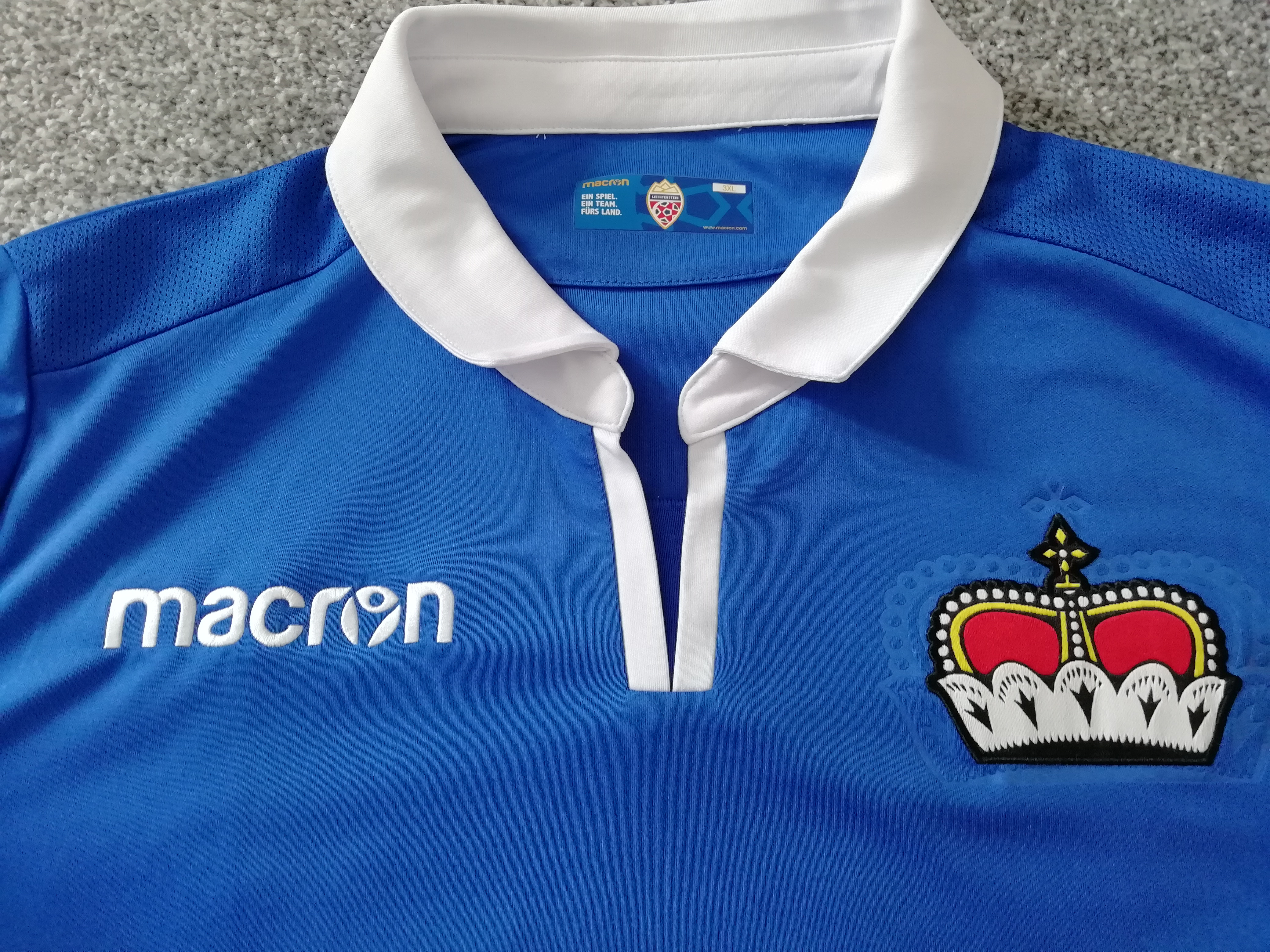 170/60 Macron Liechtenstein 2018-19 Trikot Wettspiel Weg T-Shirt Jersey 